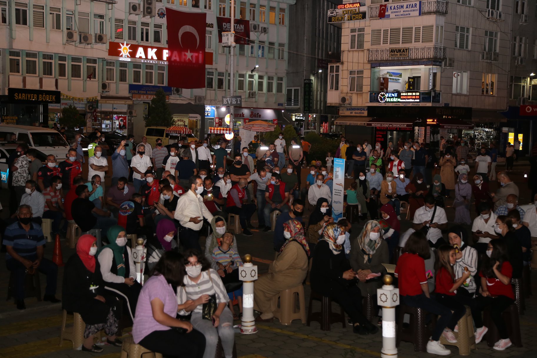 15 TEMMUZ’UN 4.YILINDA İLÇEMİZDE ANMA TÖRENİ DÜZENLENDİ