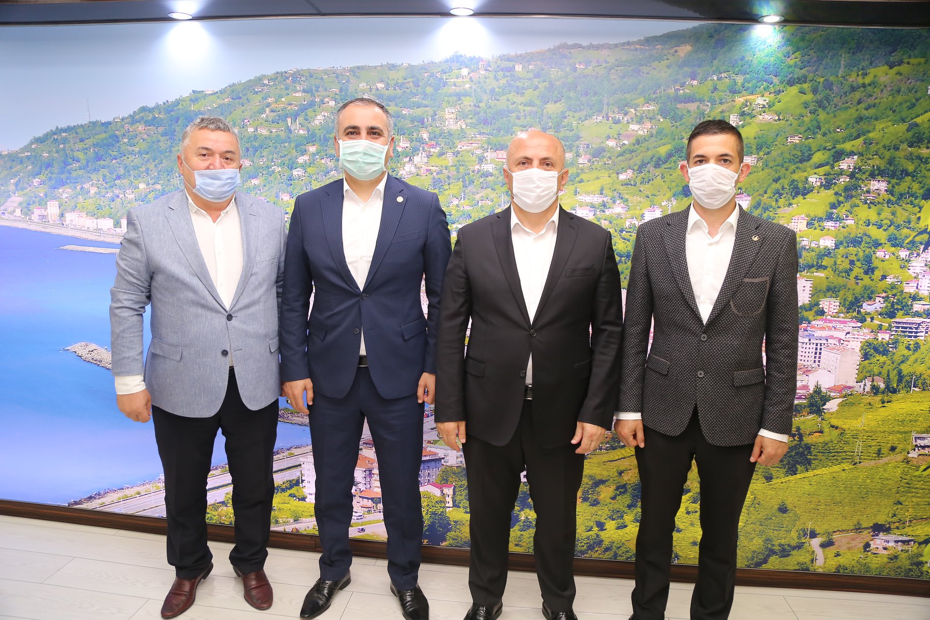 MHP HATAY MİLLETVEKİLİ LÜTFİ KAŞIKÇI ve MYK ÜYESİ RECEP BAKIRCI’DAN ZİYARET