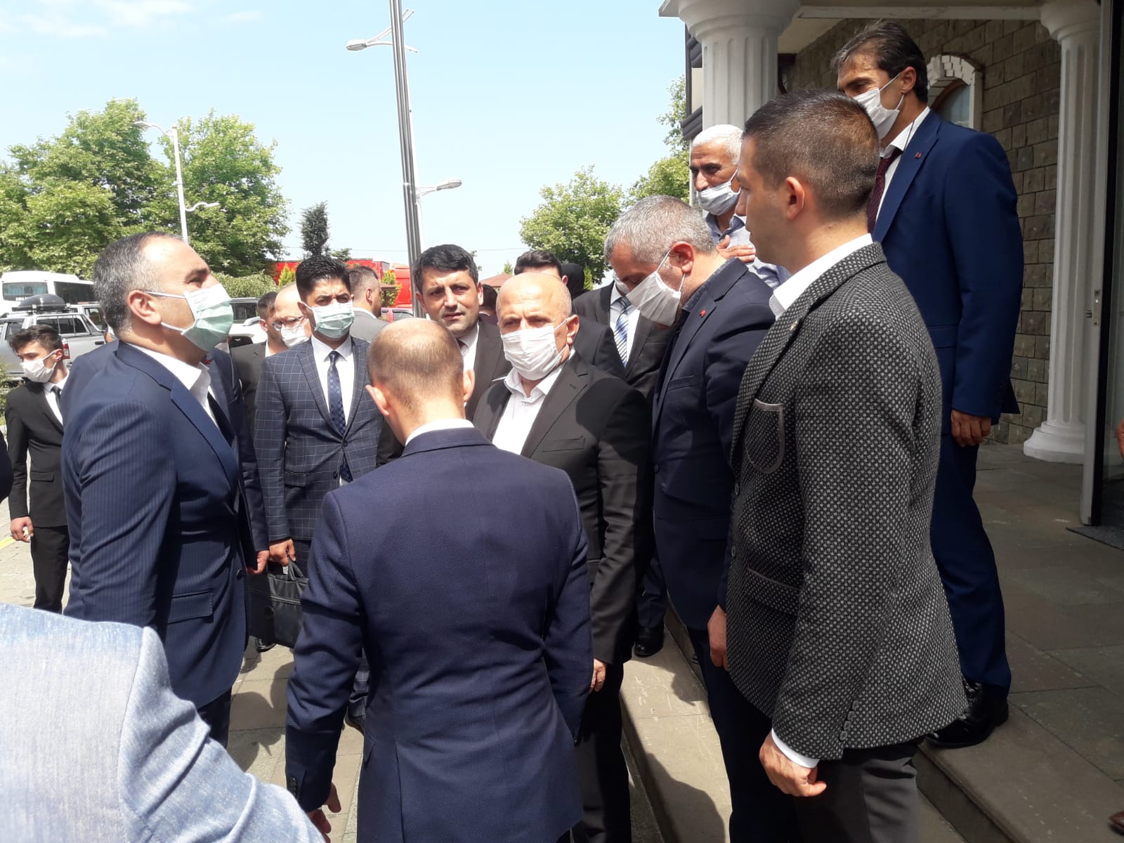 MHP HATAY MİLLETVEKİLİ LÜTFİ KAŞIKÇI ve MYK ÜYESİ RECEP BAKIRCI’DAN ZİYARET