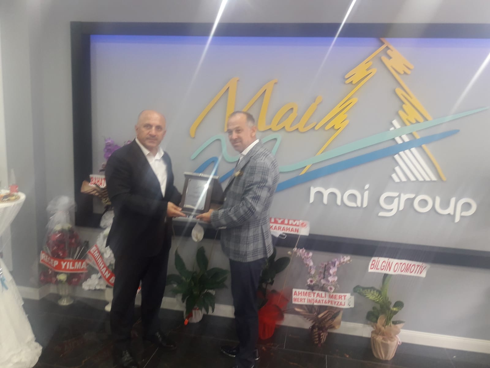 AÇILIŞ TÖRENİNE KATILINDI