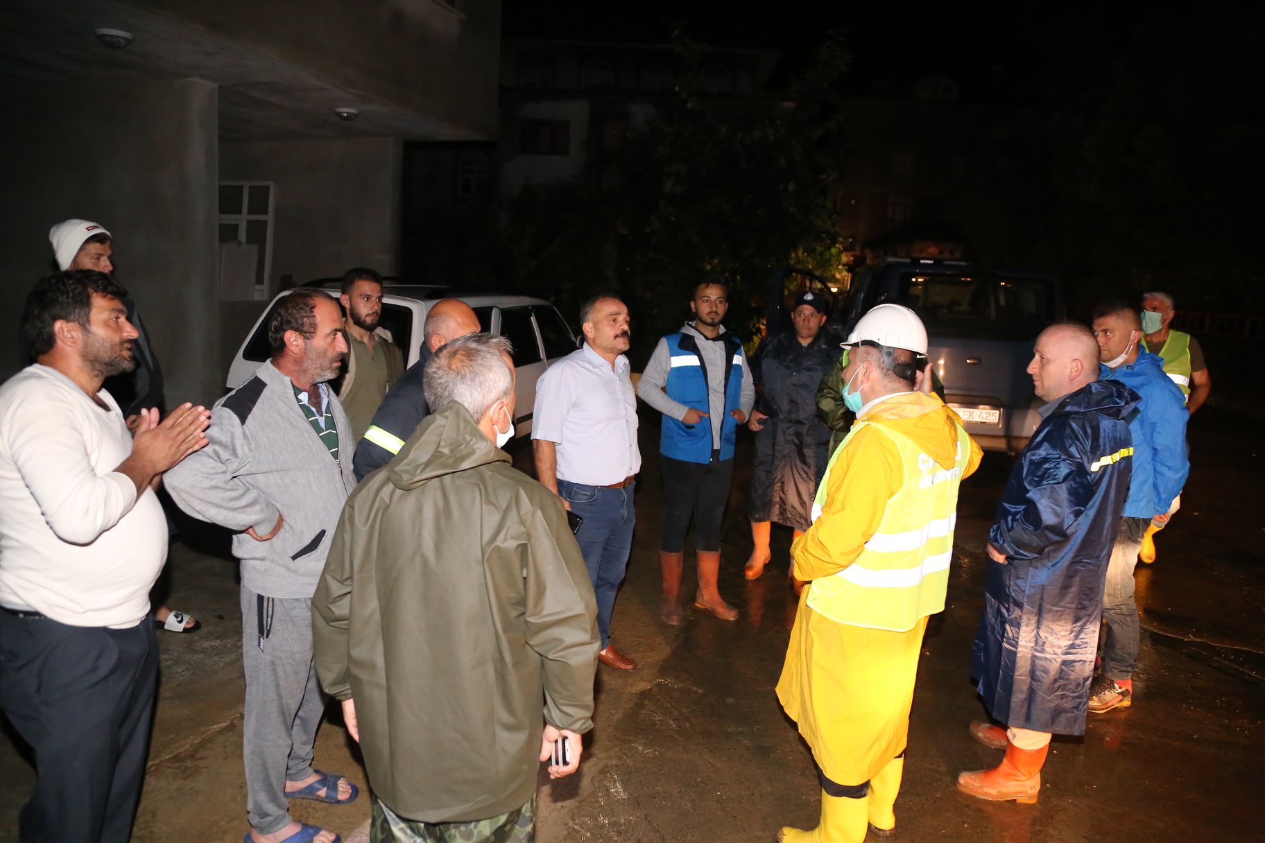 BAŞKANIMIZ SEL FELAKETİ YAŞANAN BÖLGEDE