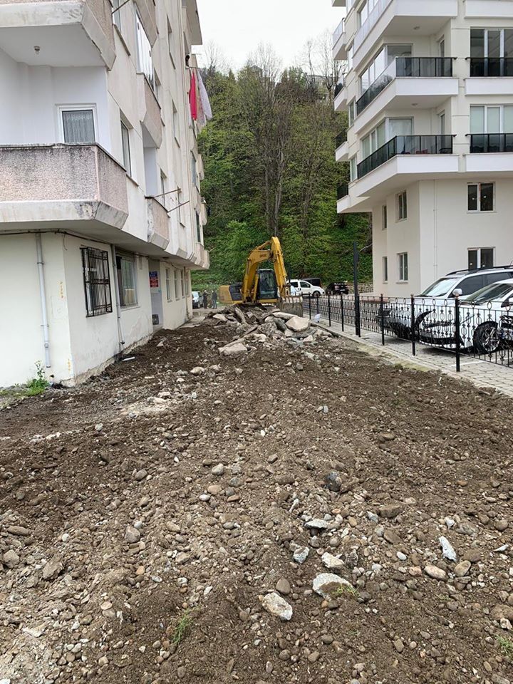 BÜYÜKTAŞHANE MAHALLESİNDE ÇALIŞMALARIMIZ DEVAM EDİYOR