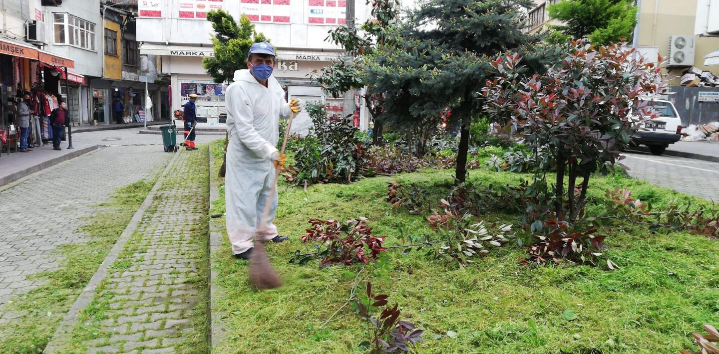 DEZENFEKTE VE SAHA ÇALIŞMALARIMIZ DEVAM EDİYOR