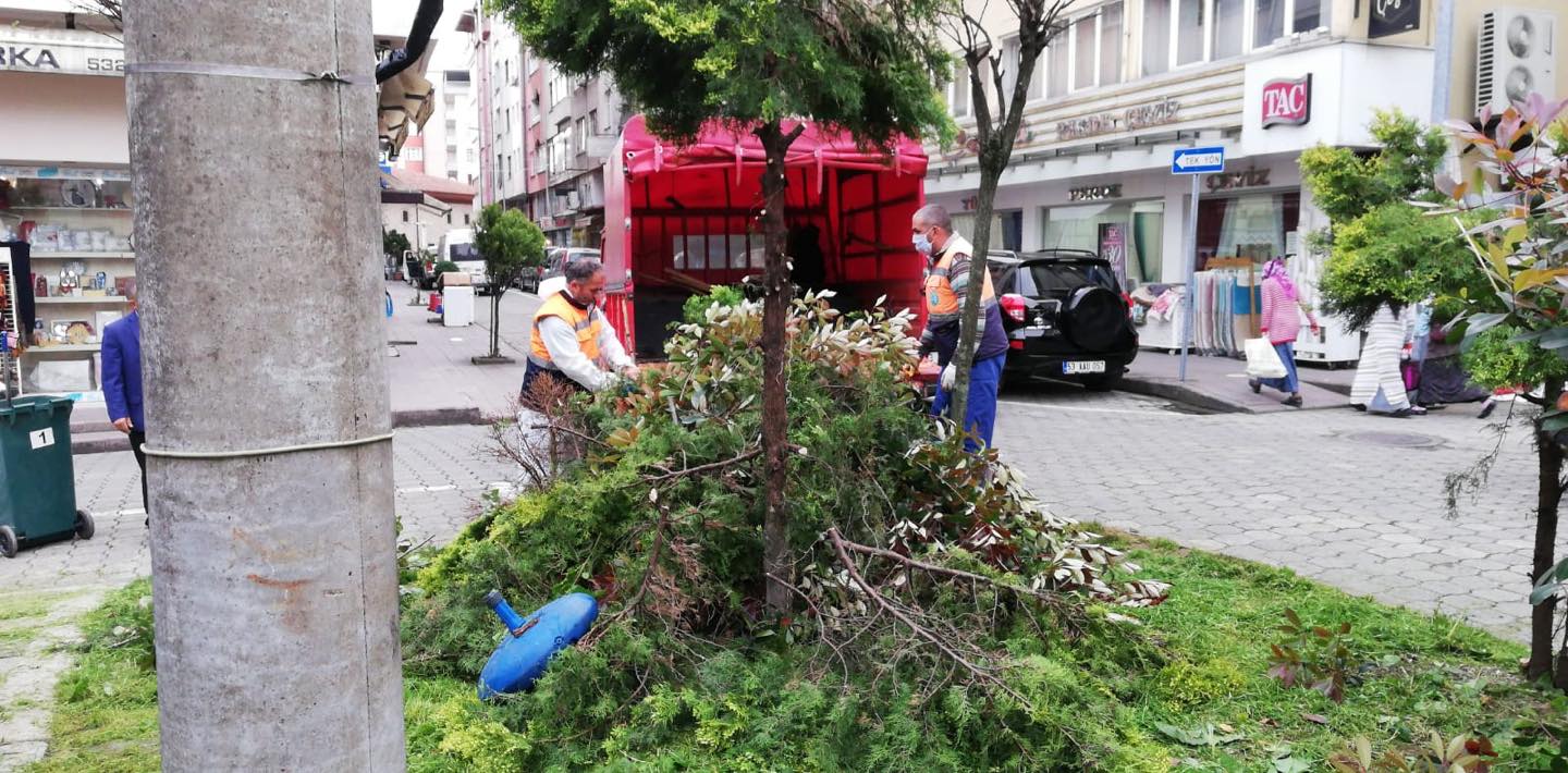 DEZENFEKTE VE SAHA ÇALIŞMALARIMIZ DEVAM EDİYOR