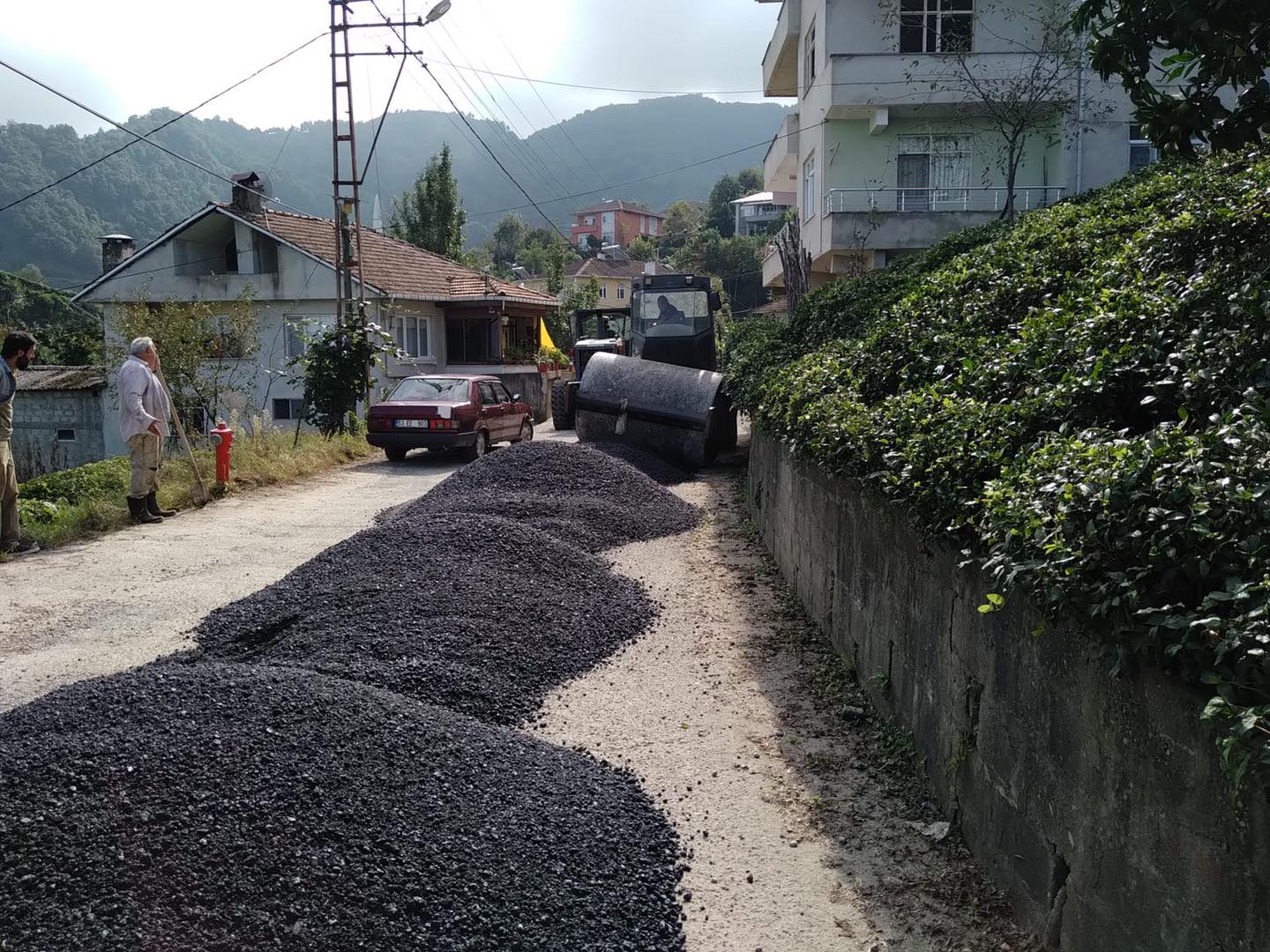 LİMANKÖY MAHALLEMİZİN ANA YOLU ASFALTLANMAYA BAŞLANDI