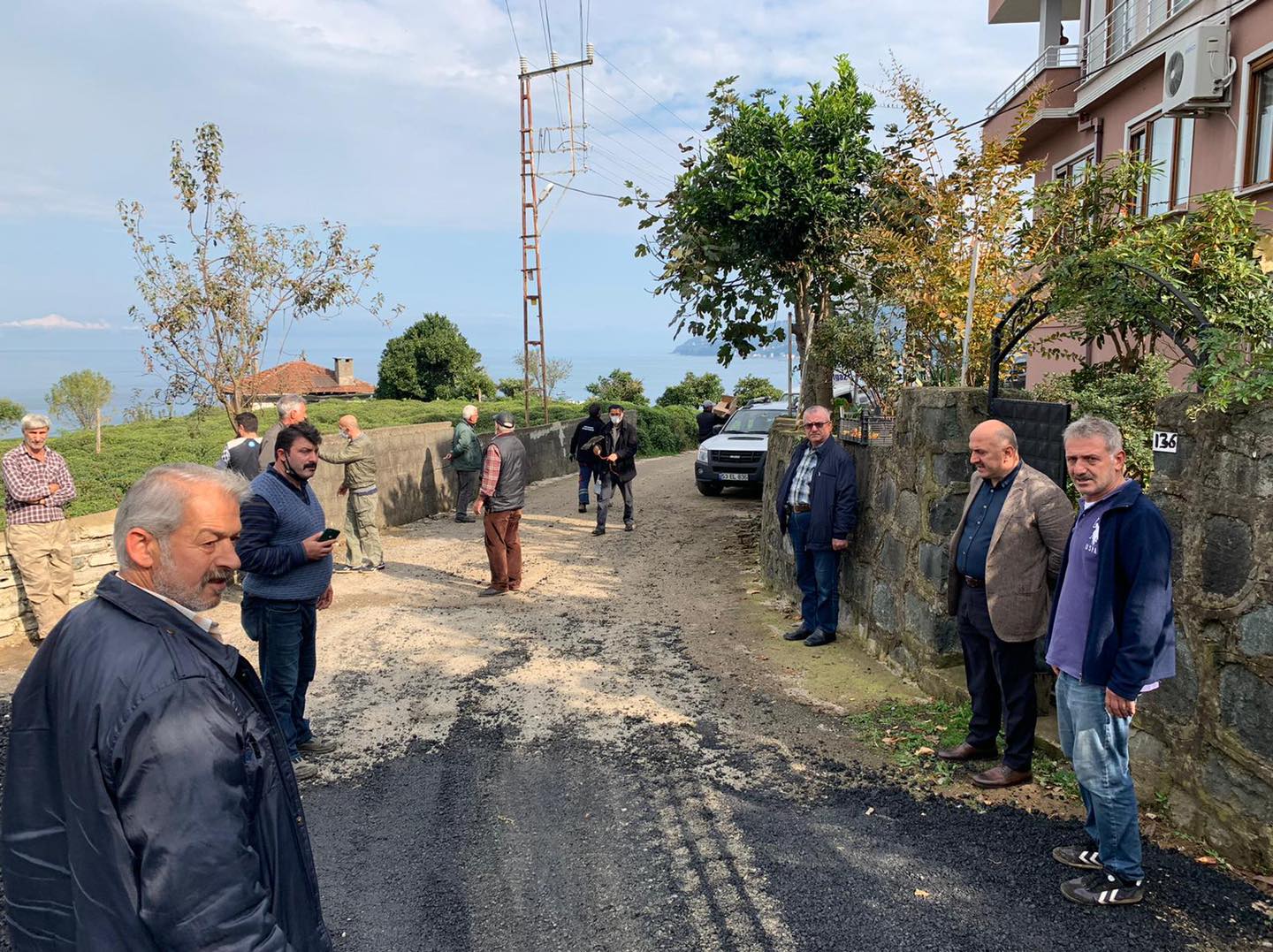 LİMANKÖY MAHALLEMİZİN ANA YOLU ASFALTLANMAYA BAŞLANDI