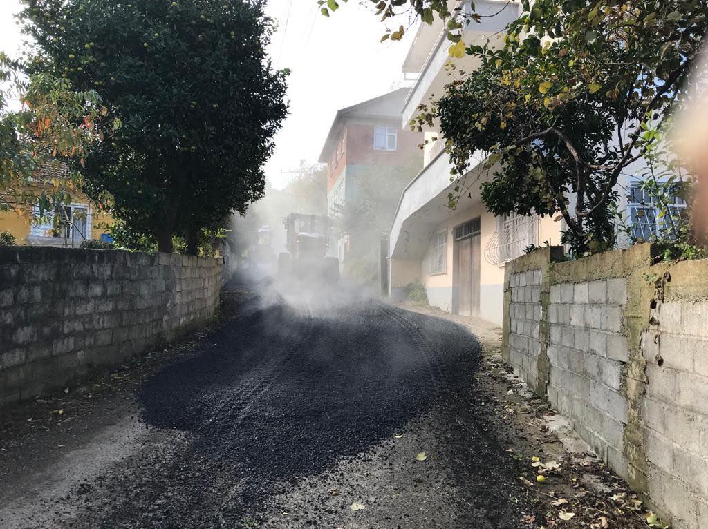 LİMANKÖY MAHALLEMİZİN ANA YOLU ASFALTLANMAYA BAŞLANDI