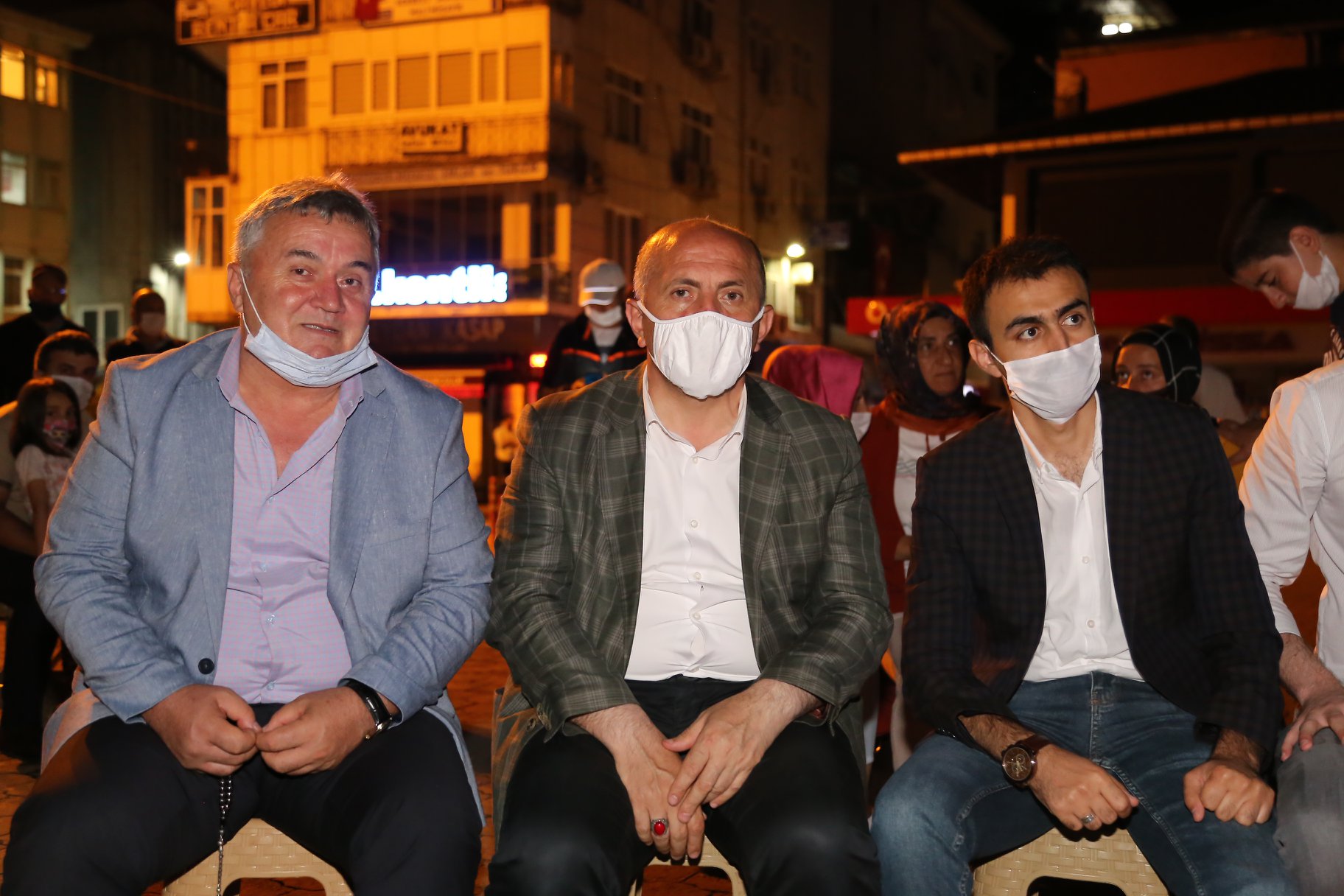 15 TEMMUZ’UN 4.YILINDA İLÇEMİZDE ANMA TÖRENİ DÜZENLENDİ