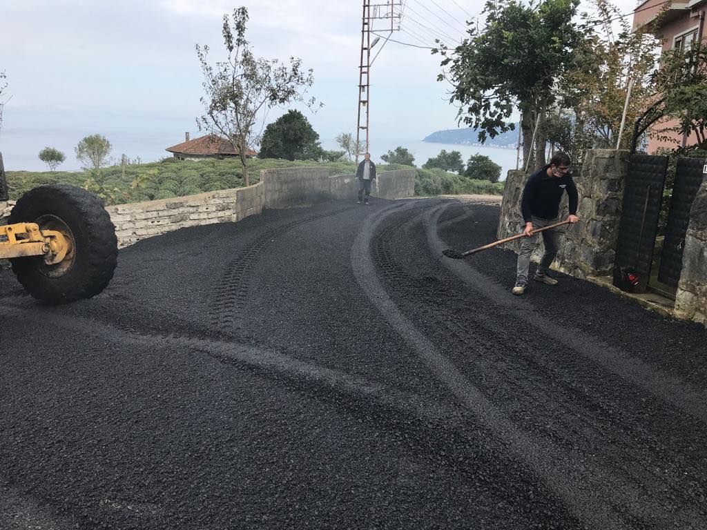 LİMANKÖY MAHALLEMİZİN ANA YOLU ASFALTLANMAYA BAŞLANDI