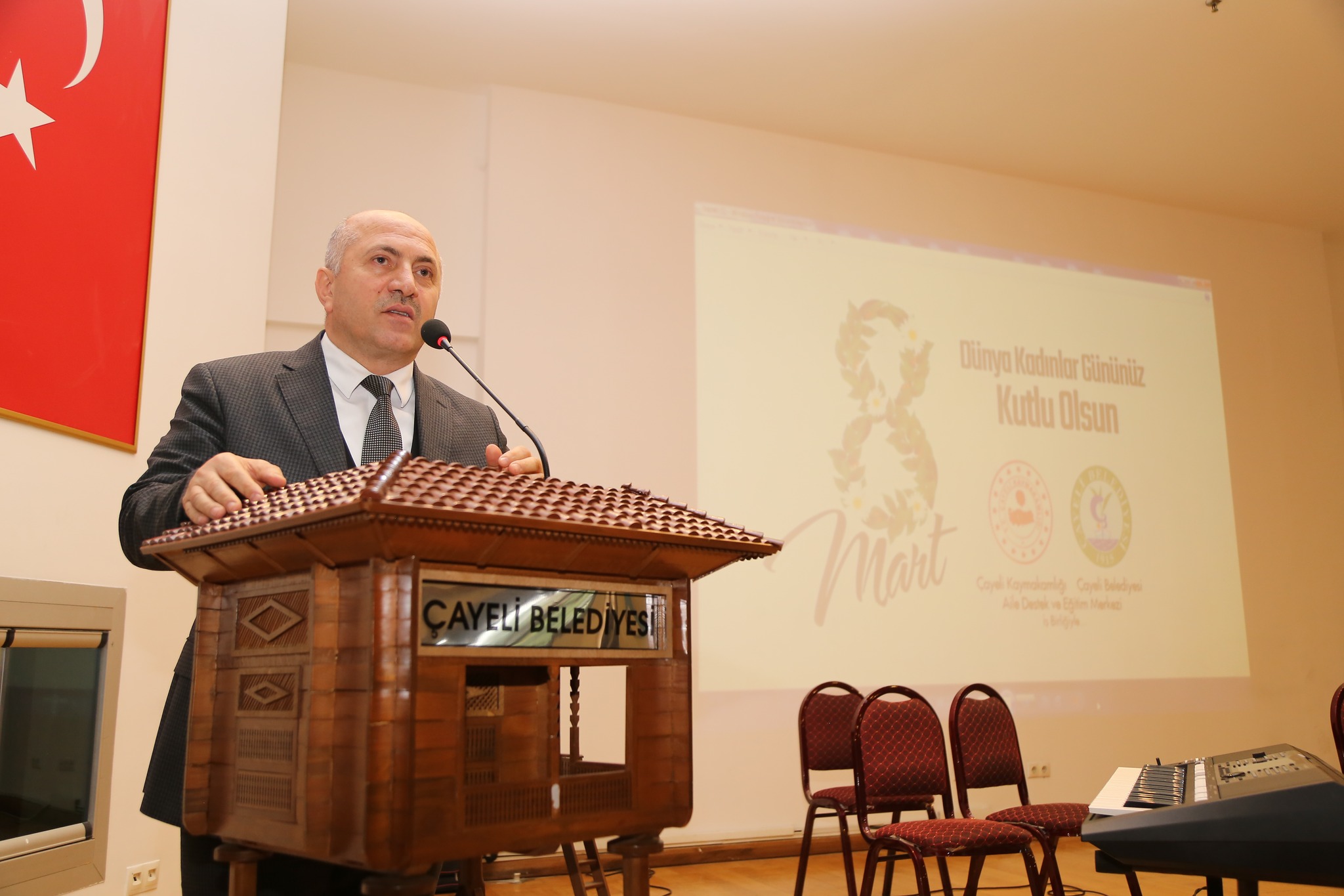 8 MART DÜNYA KADINLAR GÜNÜ ETKİNLİĞİ DÜZENLENDİ 
