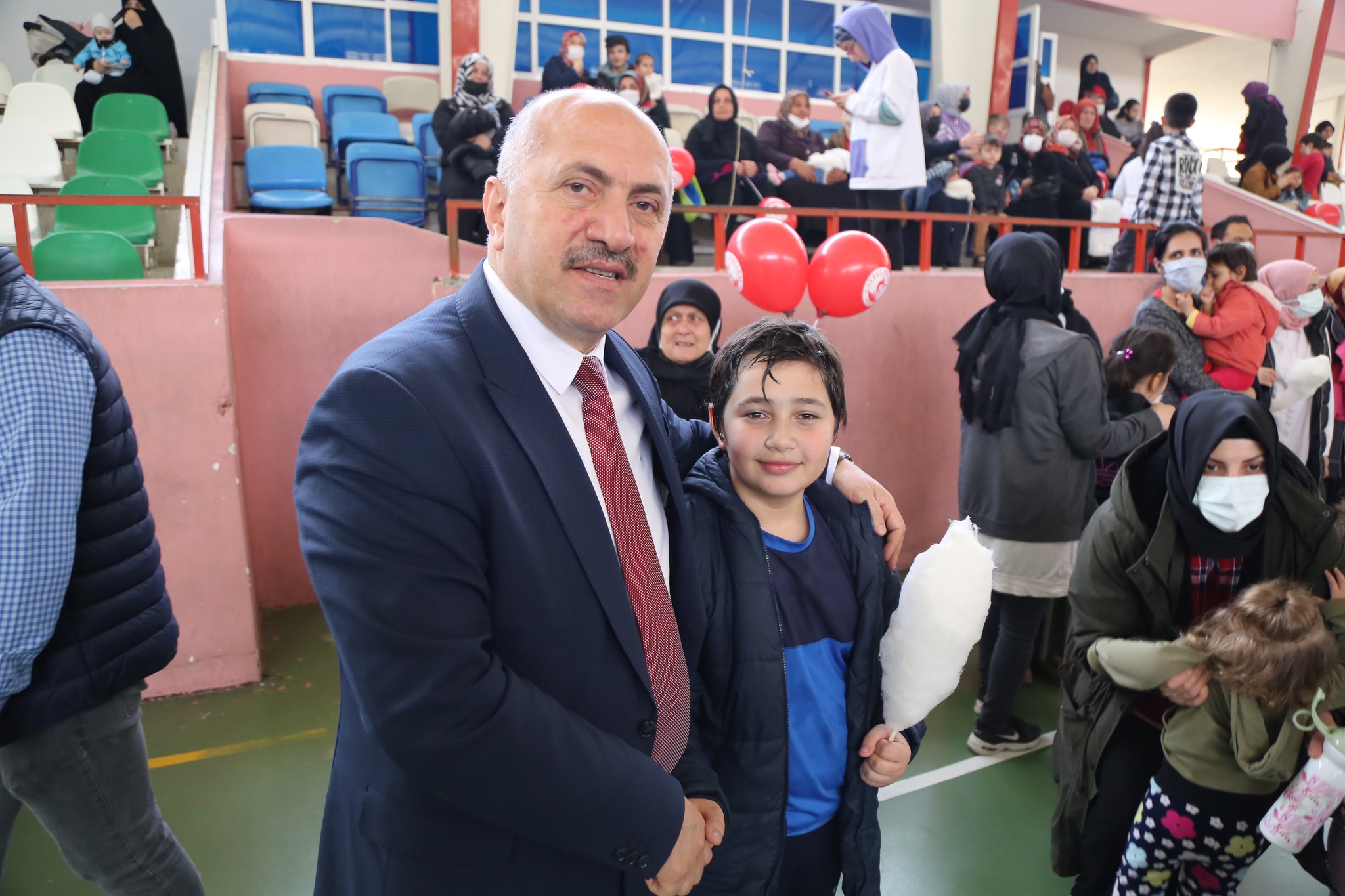 23 NİSAN ÇOCUK ŞENLİĞİMİZDE ÇOCUKLAR DOYASIYA EĞLENDİLER 