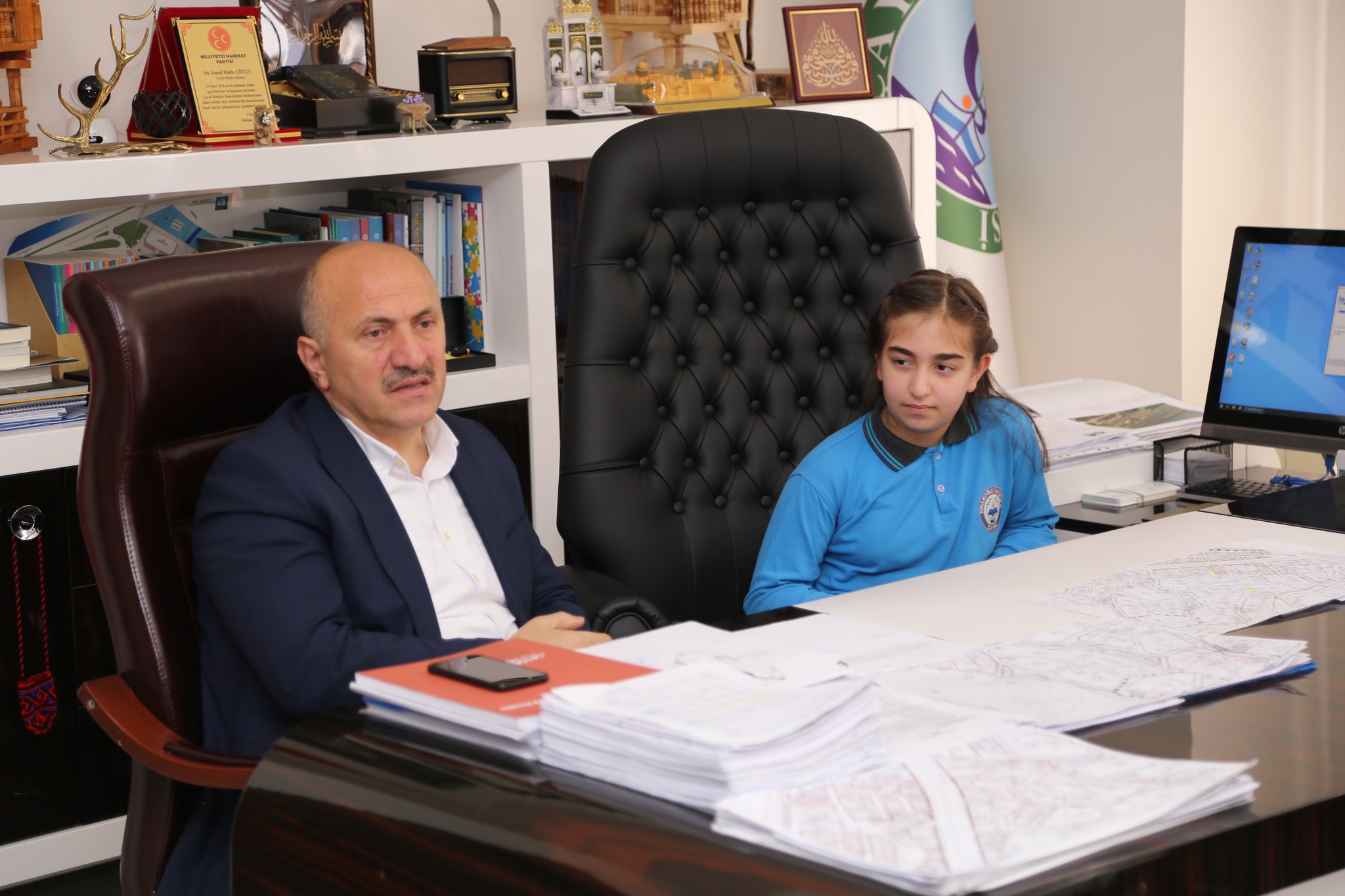 BAŞKANIMIZ KOLTUĞUNU ELİF NUR’A DEVRETTİ