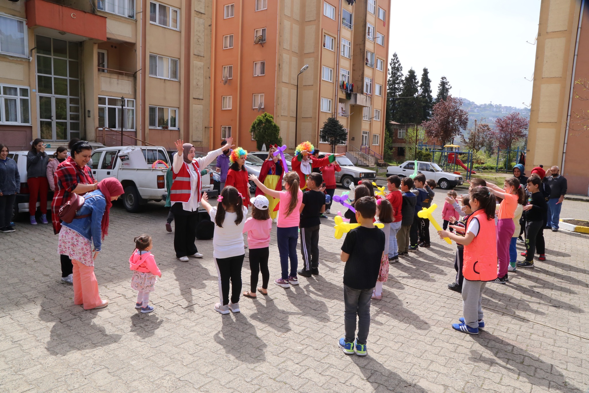 İYİ Kİ VARSIN EREN PARKININ AÇILIŞINI ÇOCUKLARIMIZLA BİRLİKTE GERÇEKLEŞTİRDİK
