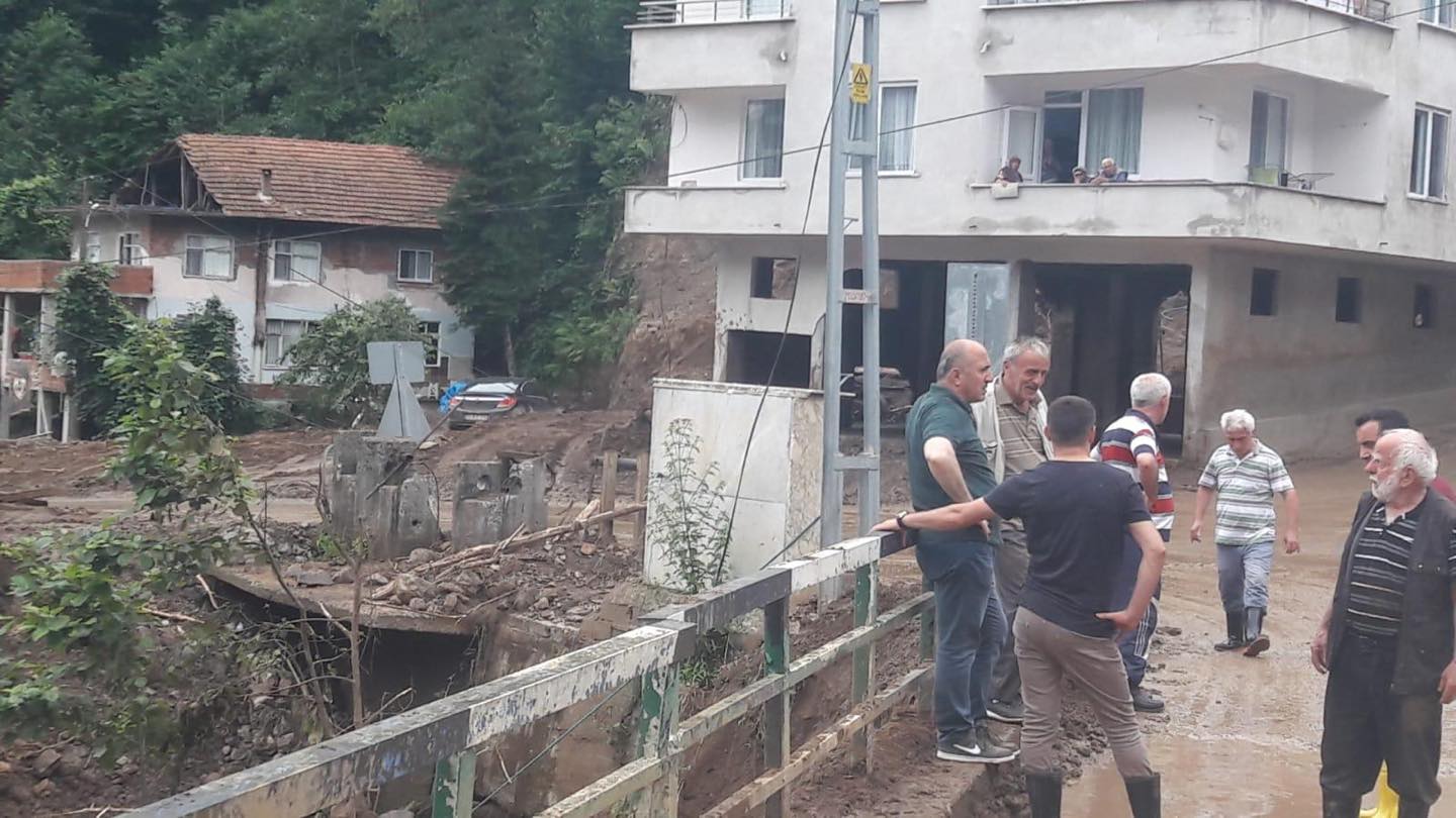 BAŞKANIMIZ HAFTASONU HEYELAN OLAN BÖLGELERİ GEZDİ