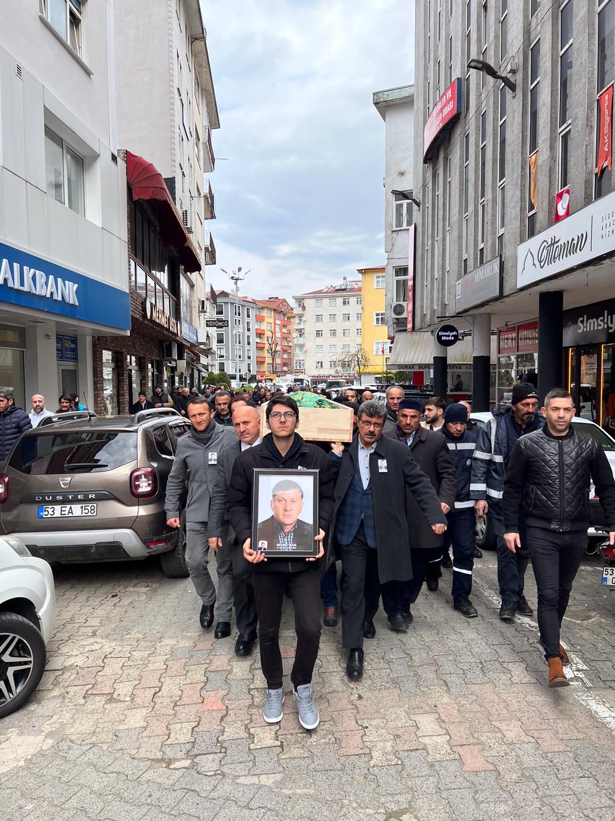 PERSONELİMİZ MEHMET SARI’YI GÖZ YAŞLARI ARASINDA SON YOLCULUĞUNA UĞURLADIK