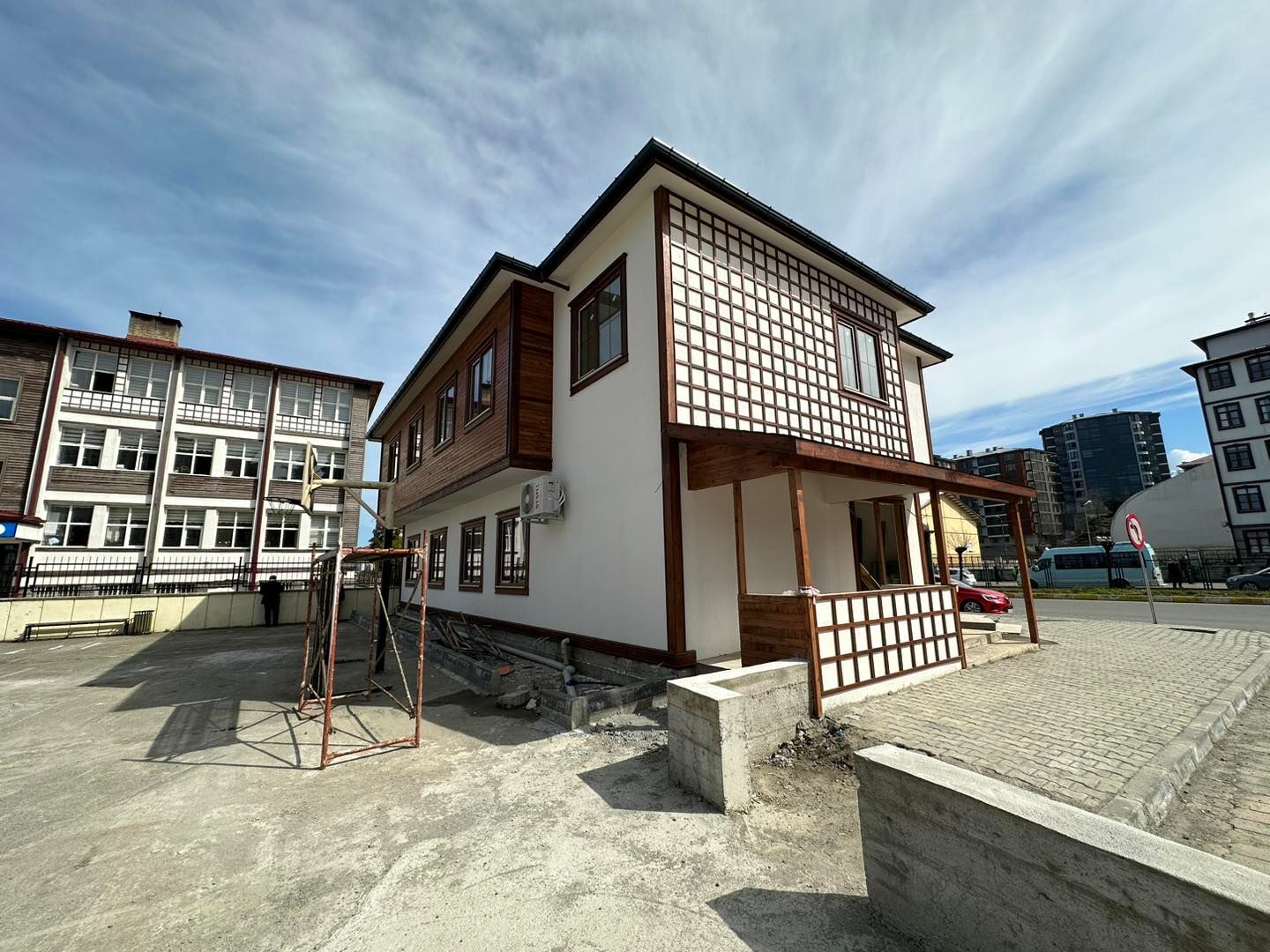 BİLGİ EVİ PROJEMİZ TAMAMLANMAK ÜZERE