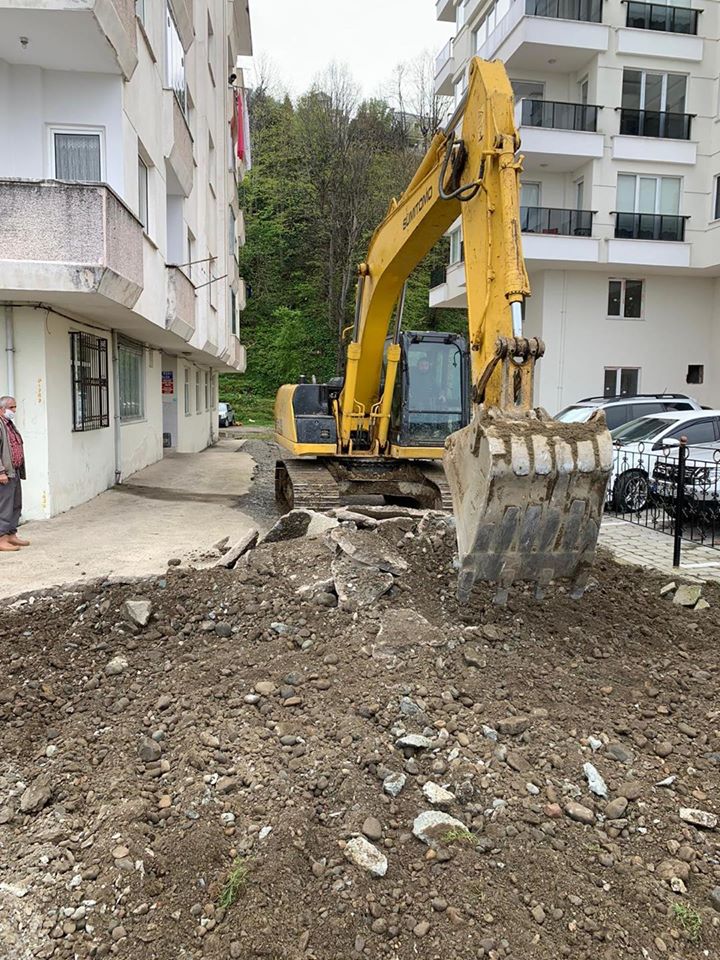 BÜYÜKTAŞHANE MAHALLESİNDE ÇALIŞMALARIMIZ DEVAM EDİYOR