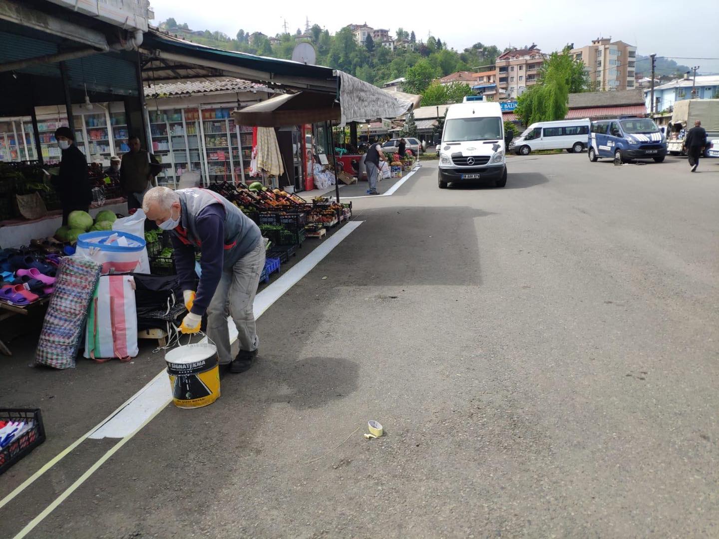 PAZAR YERİNDE ÇİZGİ DÜZENLEMESİ