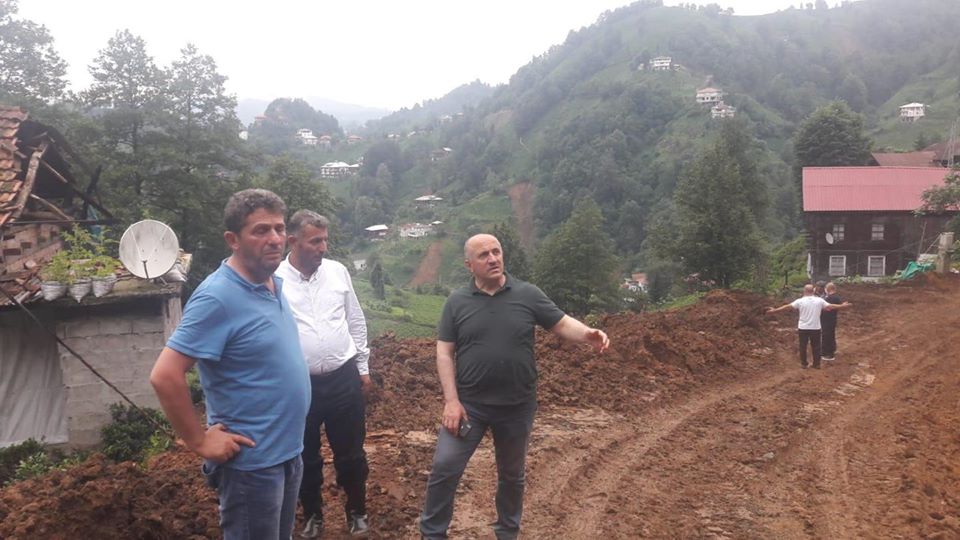BAŞKANIMIZDAN TÜYSÜZ AİLESİNE ZİYARET