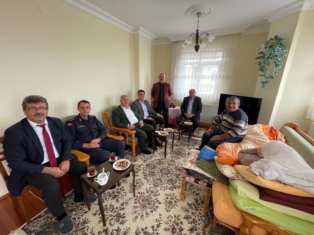 ŞEHİT KABİRLERİNİ, AİLELERİNİ VE YAŞLILARIMIZI ZİYARET ETTİK