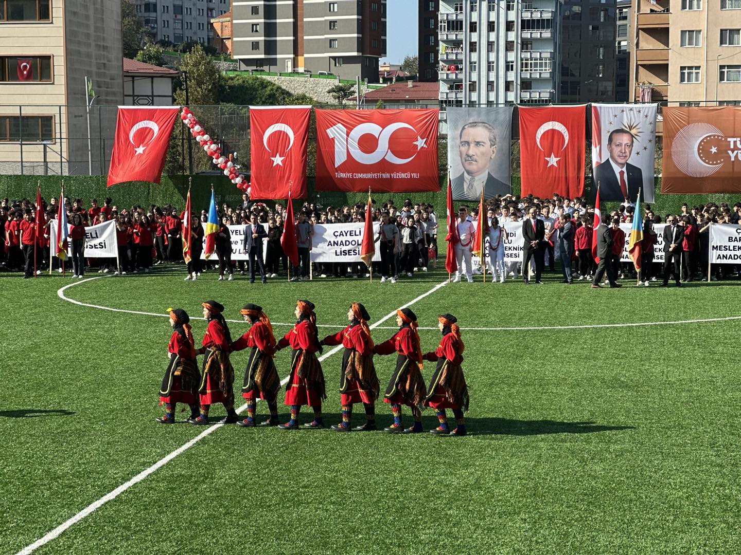 CUMHURİYETİMİZİN 100. YILI İLÇEMİZDE COŞKUYLA KUTLANDI