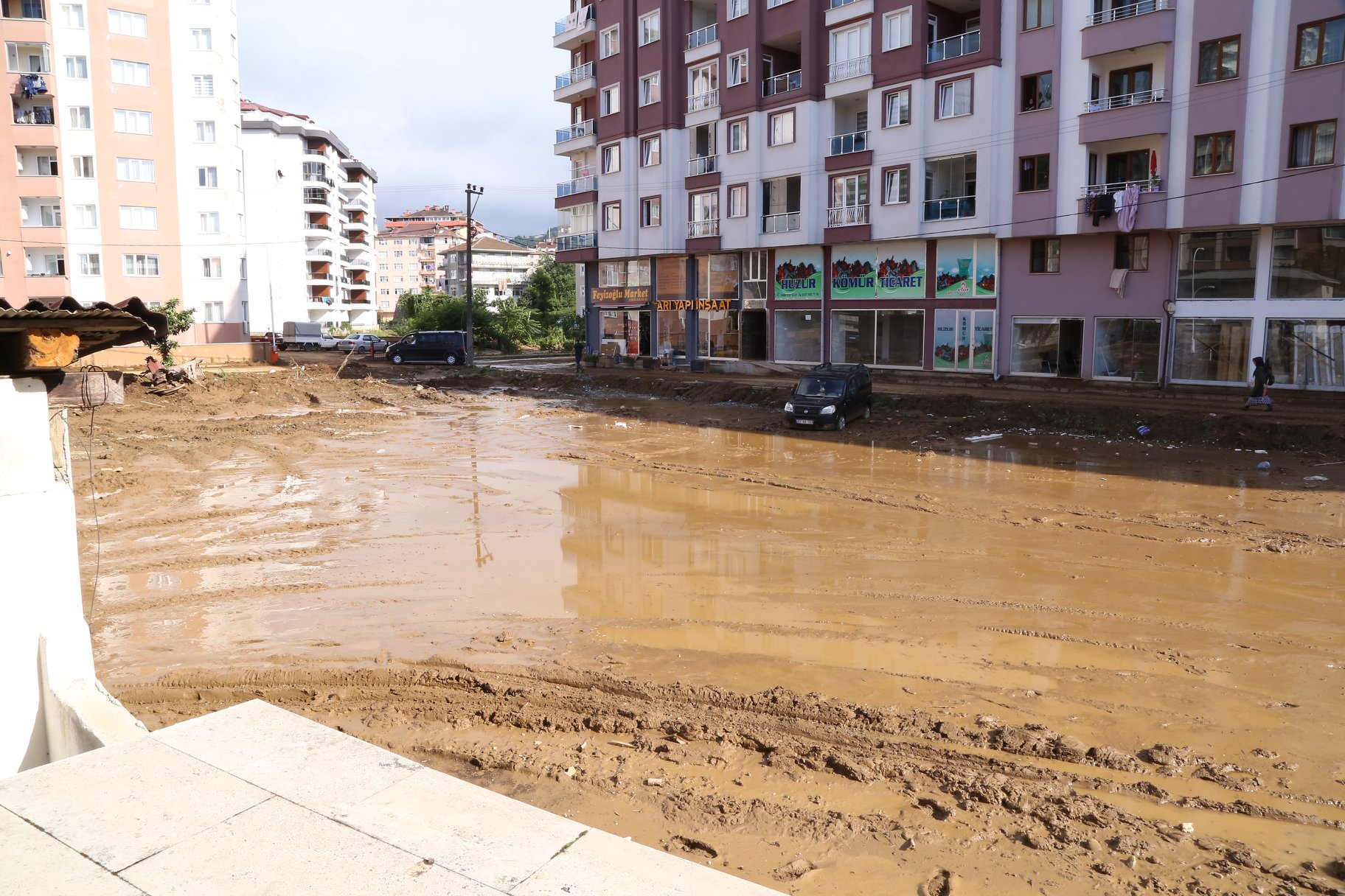 YARALARIMIZI SARMAYA DEVAM EDİYORUZ