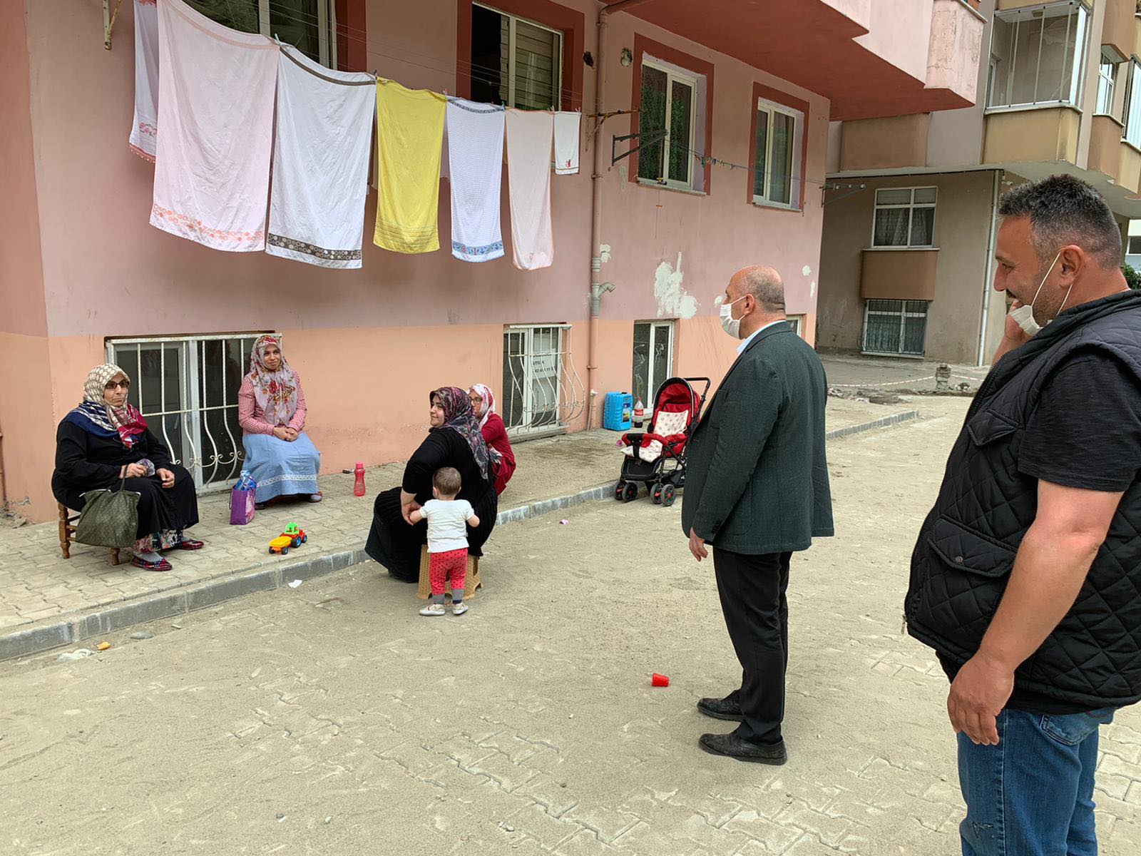 İŞİMİZİN BAŞINDAYIZ