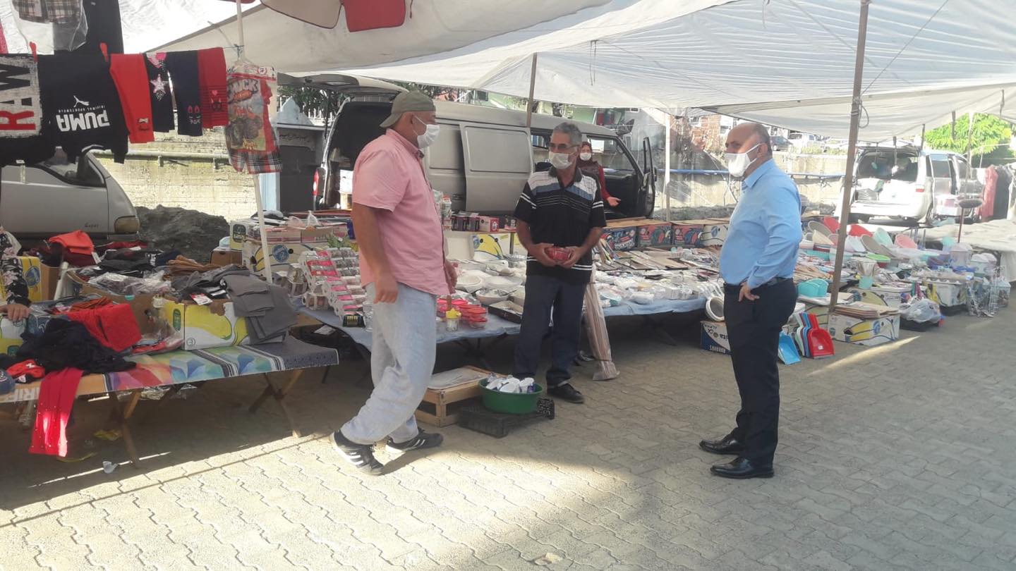 SEL FELAKETİNİN ARDINDAN KURULAN ELBİSE PAZARINA ZİYARET