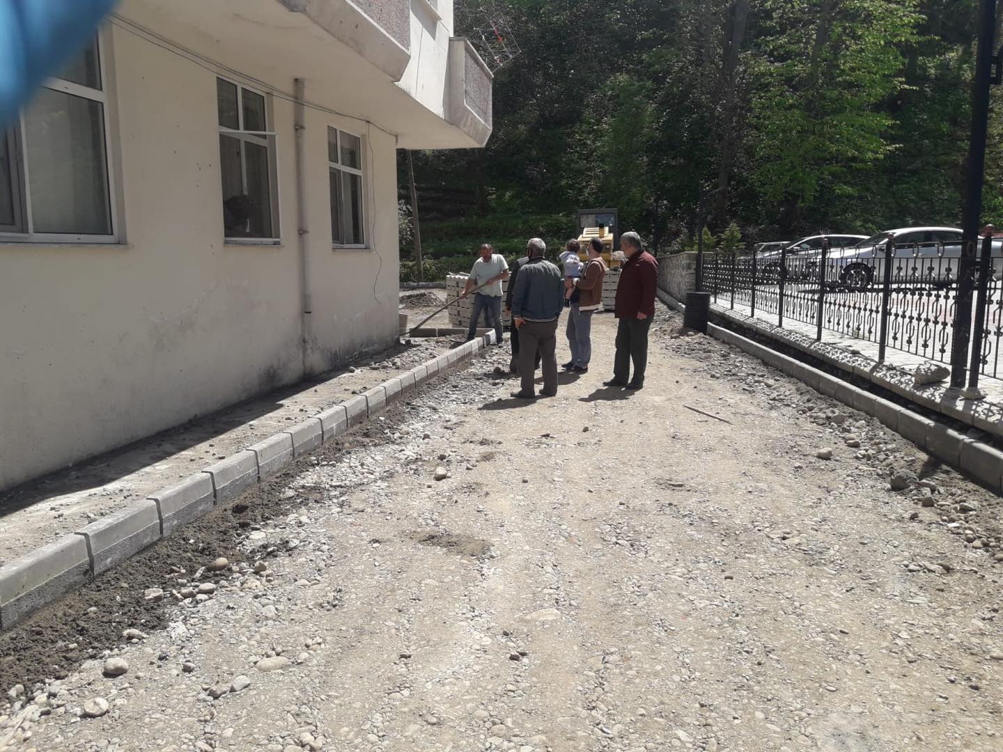 ÇEVRE DÜZENLEMELERİMİZE DEVAM EDİYORUZ