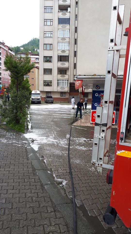 DEZENFEKTE VE SAHA ÇALIŞMALARIMIZ DEVAM EDİYOR