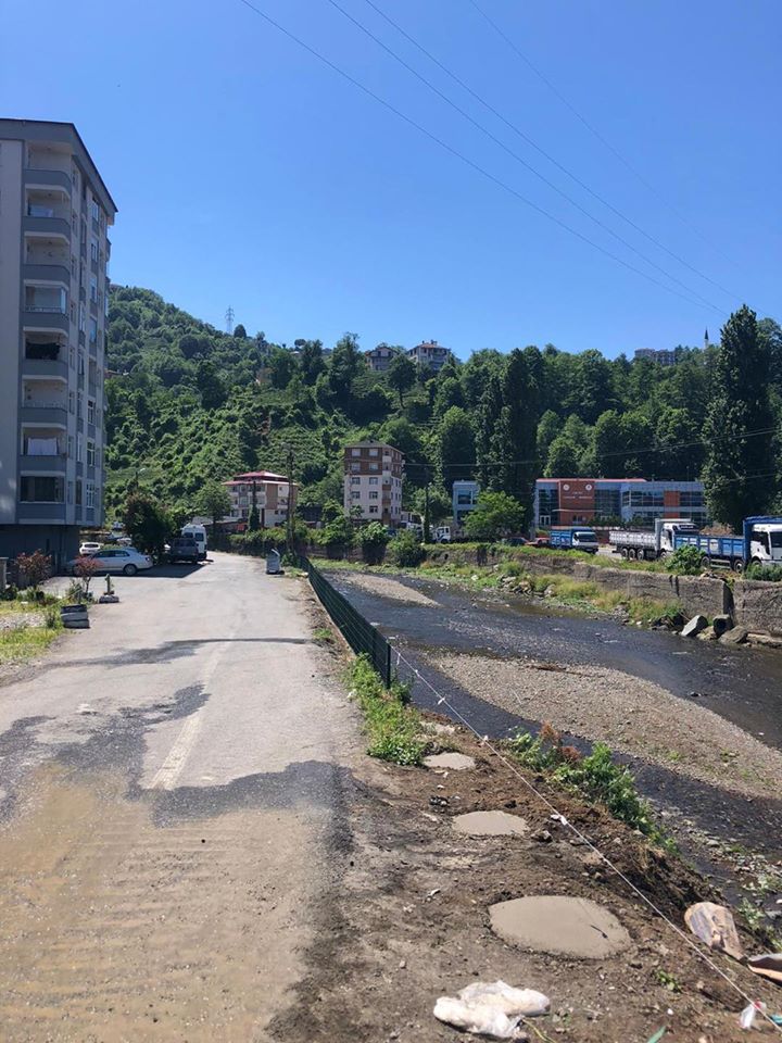 DEMİR KORKULUK MONTAJI