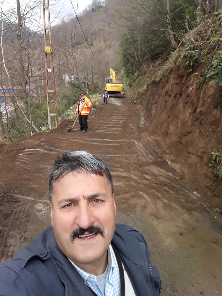 KÜÇÜKTAŞHANE MAHALLESİNDE YOL GENİŞLETME ÇALIŞMASI