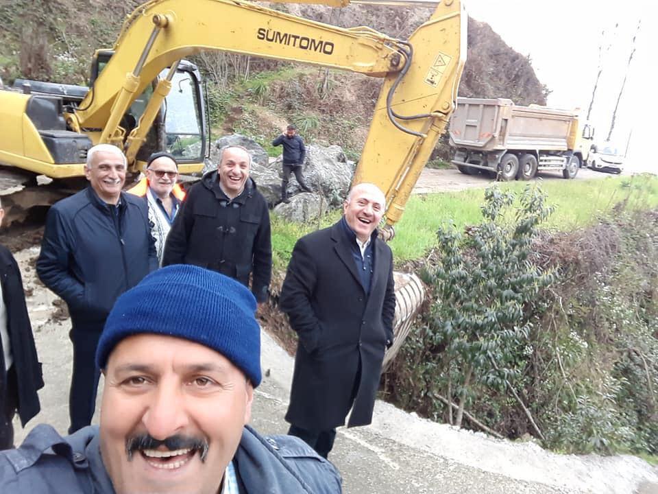 KÜÇÜKTAŞHANE MAHALLESİNDE YOL GENİŞLETME ÇALIŞMASI