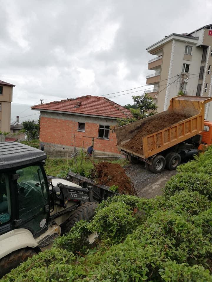 HER GÜN SAHALARDAYIZ