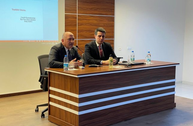 ÜNİVERSİTE ÖĞRENCİLERİ İLE BİR ARAYA GELDİK