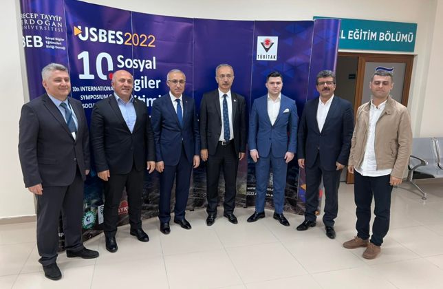 10. Sosyal Bilgiler Eğitimi Sempozyumuna katıldık