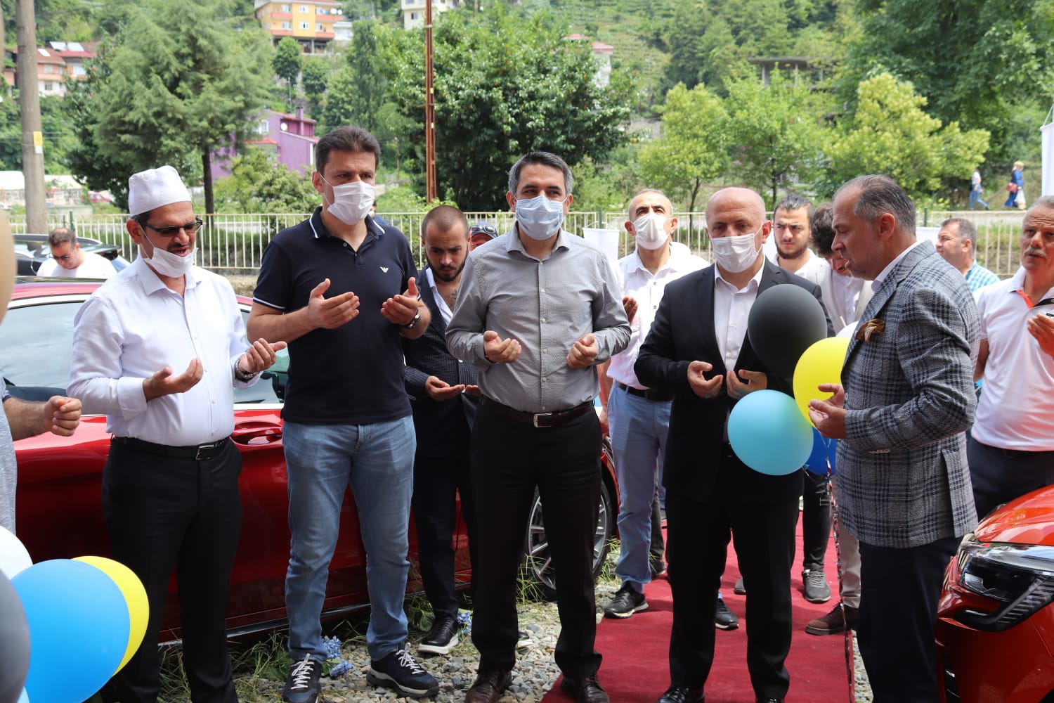 AÇILIŞ TÖRENİNE KATILINDI