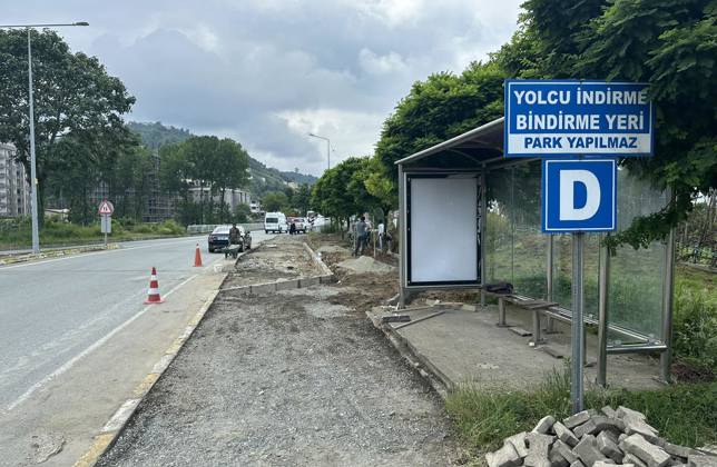 YOLCU DURAKLARI İÇİN YENİ CEPLER YAPILIYOR