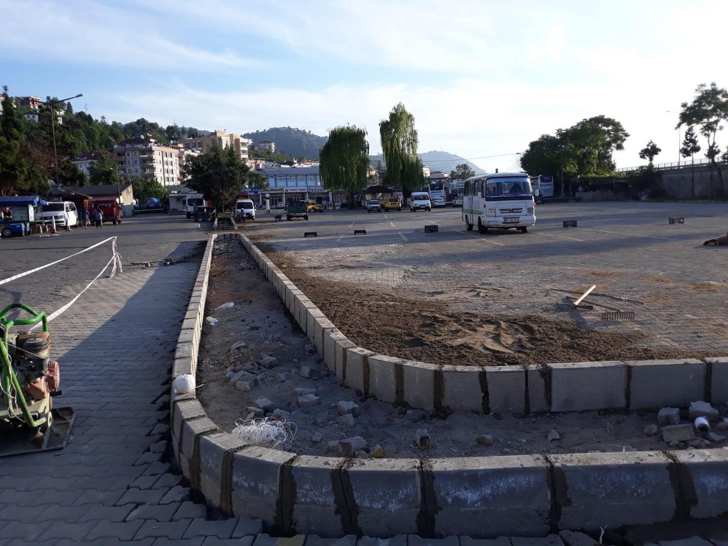 PAZARYERİNDE YENİ DÜZEN