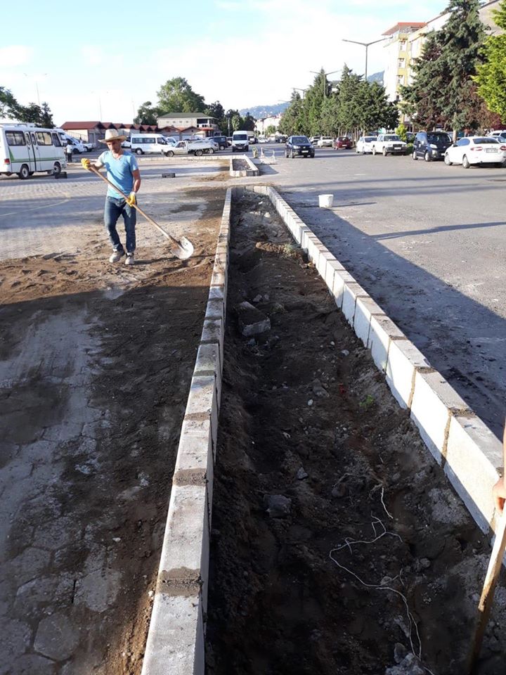 PAZARYERİNDE YENİ DÜZEN