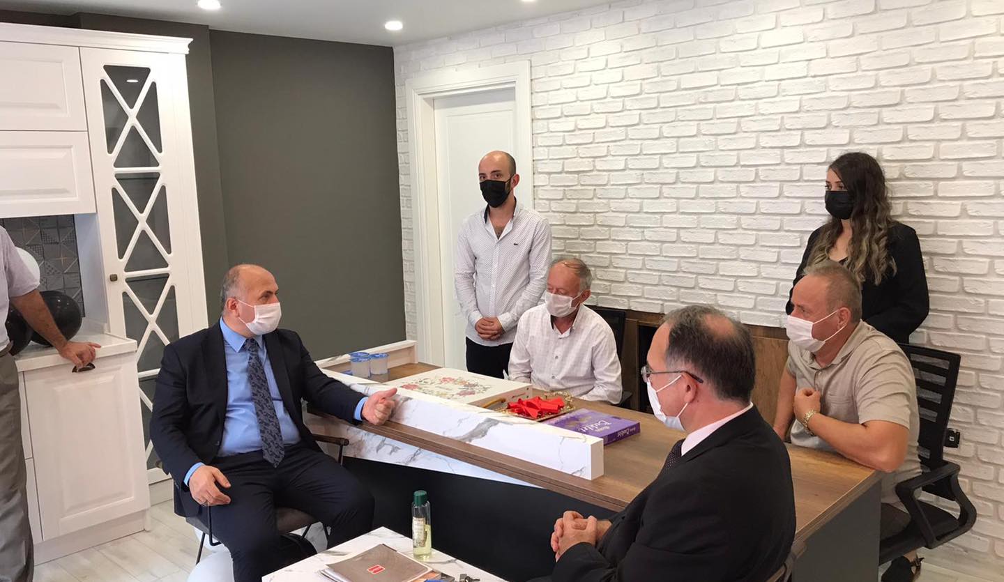 EYÜPSULTAN BELEDİYESİ İLE KARDEŞ BELEDİYE OLMAK İÇİN GRUP BAŞKANLARINDAN MECLİSE TEKLİF