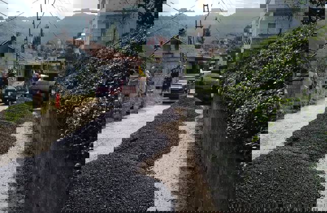 LİMANKÖY MAHALLEMİZİN ANA YOLU ASFALTLANMAYA BAŞLANDI