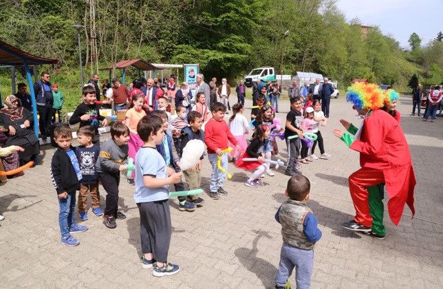 İYİ Kİ VARSIN EREN PARKININ AÇILIŞINI ÇOCUKLARIMIZLA BİRLİKTE GERÇEKLEŞTİRDİK