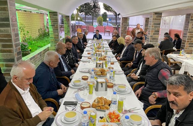 MUHTARLARIMIZ VE MECLİS ÜYELERİMİZLE BİRLİKTE ORUCUMUZU AÇTIK