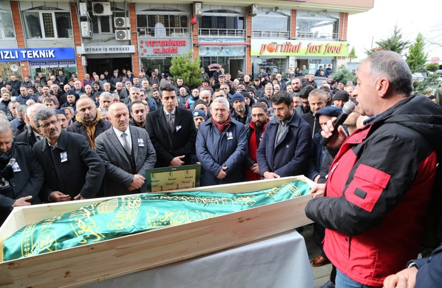 PERSONELİMİZ MEHMET SARI’YI GÖZ YAŞLARI ARASINDA SON YOLCULUĞUNA UĞURLADIK