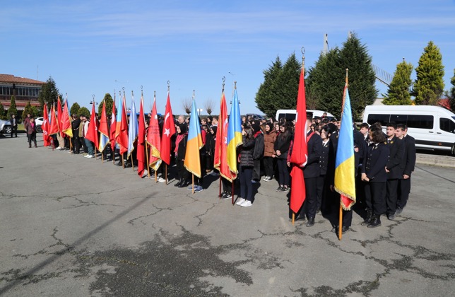  ÇAYELİMİZİN KURTULUŞ YIL DÖNÜMÜ RESMİ TÖRENLE KUTLANDI