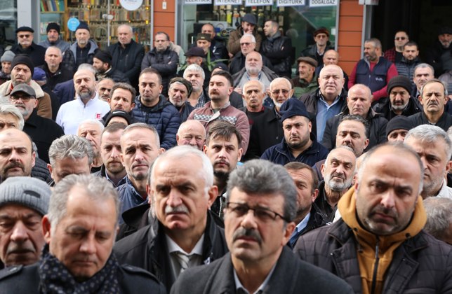 PERSONELİMİZ MEHMET SARI’YI GÖZ YAŞLARI ARASINDA SON YOLCULUĞUNA UĞURLADIK