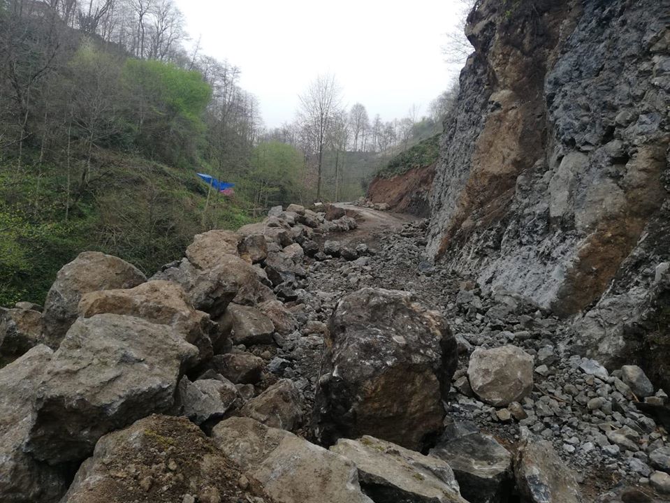 BÜYÜKTAŞHANE MAHALLESİ YOL ÇALIŞMASI