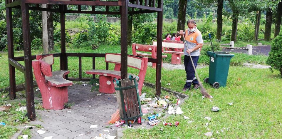 ÇOCUK PARKLARIMIZI VE REKREASYON ALANLARIMIZI TEMİZ TUTALIM